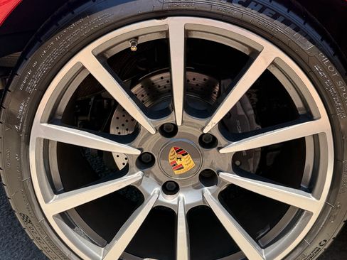Used 2020 Porsche 718 Boxster RWD image 14