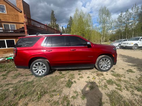 Used 2023 Chevrolet Tahoe Premier w/ Premium Package AWD/4WD image 14