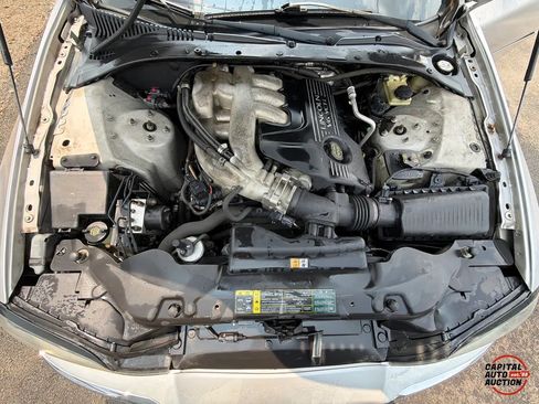 Used 2003 Lincoln LS RWD image 4