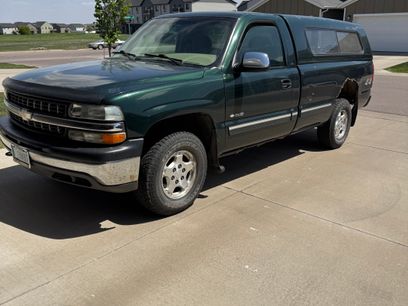 Used 2001 Chevrolet Silverado 1500 4x4 Regular Cab