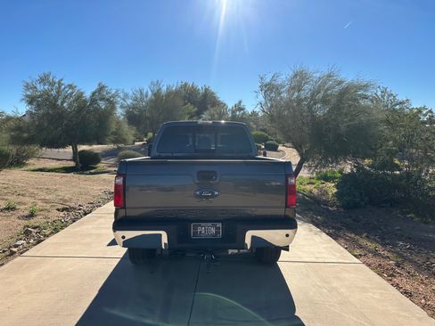 Used 2016 Ford F250 Lariat w/ Lariat Ultimate Package image 9