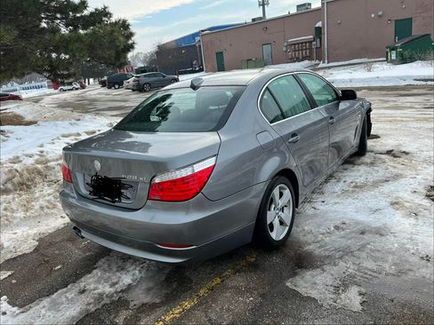 Used 2008 BMW 528xi Sedan image 8
