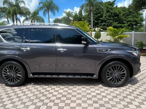 Used 2023 INFINITI QX80 Premium Select w/ Cargo Package AWD/4WD image 1