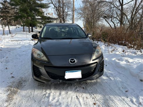 Used 2013 MAZDA MAZDA3 i Grand Touring image 2