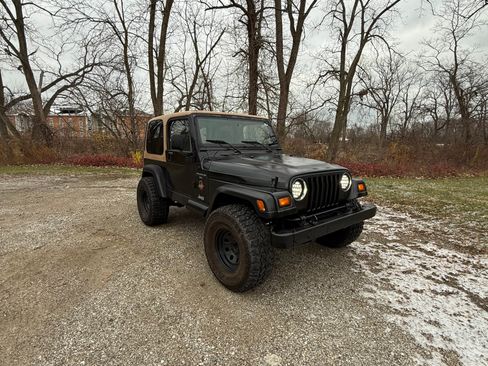 Used 1997 Jeep Wrangler Sahara image 2