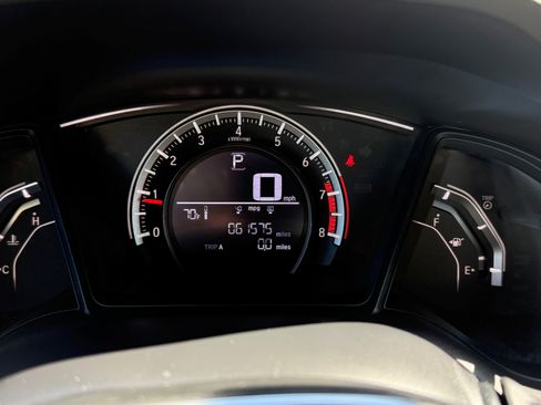 Used 2016 Honda Civic LX-P image 9