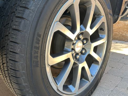 Used 2017 GMC Canyon Denali image 22