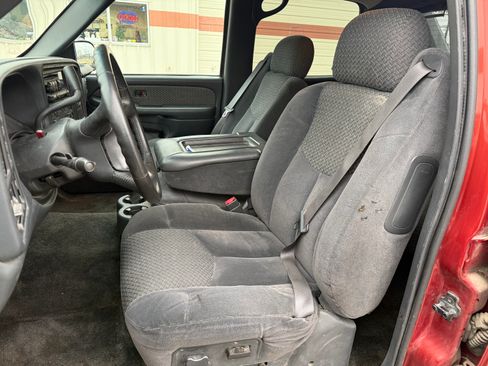 Used 2002 Chevrolet Avalanche 4x4 w/ Off-Road Suspension Pkg image 5