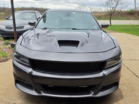 Used 2016 Dodge Charger SXT w/ Rallye Group AWD/4WD image 4