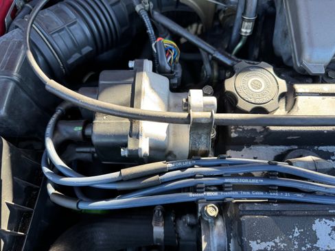 Used 1999 Honda CR-V LX image 9