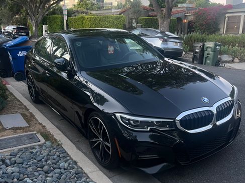 Used 2019 BMW 330i Sedan w/ M Sport Package RWD image 13