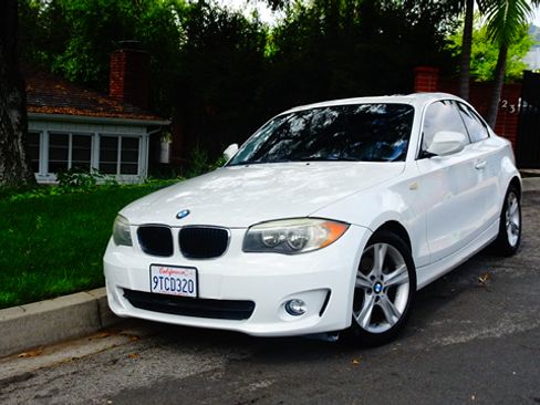 Used 2012 BMW 128i Coupe image 1