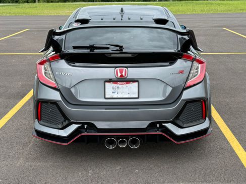 Used 2017 Honda Civic Type R image 14