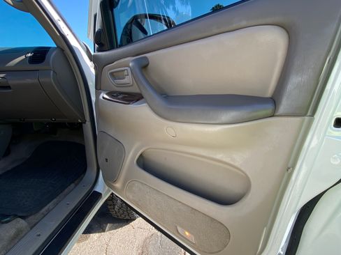 Used 2006 Toyota Tundra Limited AWD/4WD image 21