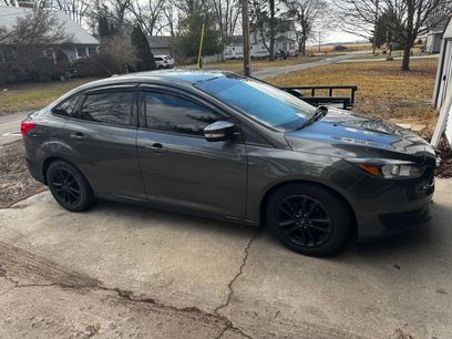 Used 2016 Ford Focus SE w/ SE Power Seat Package