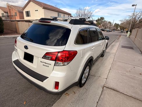 Used 2014 Subaru Outback 2.5i Limited image 13