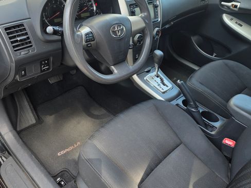Used 2013 Toyota Corolla S FWD image 6