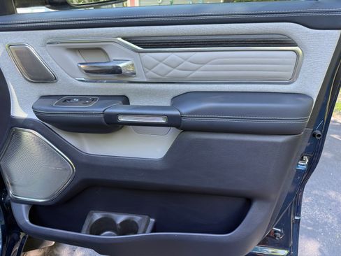 Used 2022 RAM 1500 Limited AWD/4WD image 19