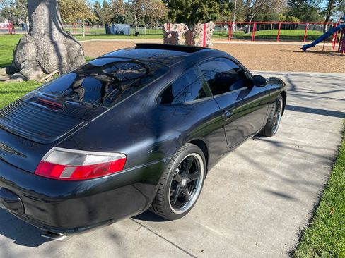 Used 2004 Porsche 911 GT3 RS image 9