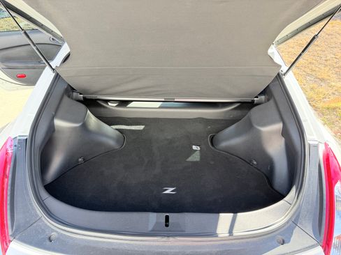 Used 2015 Nissan 370Z NISMO image 26