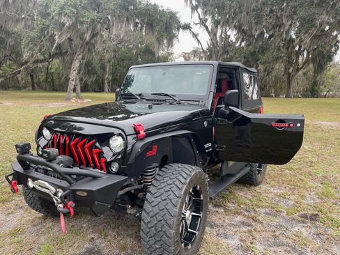 Used 2017 Jeep Wrangler Sport w/ Quick Order Package 23S image 2