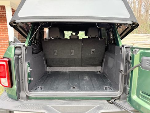 Used 2023 Ford Bronco Black Diamond image 10