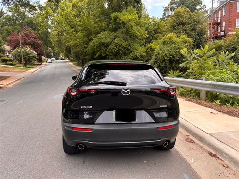 Used 2021 MAZDA CX-30 FWD 2.5 S w/ Select Package image 4
