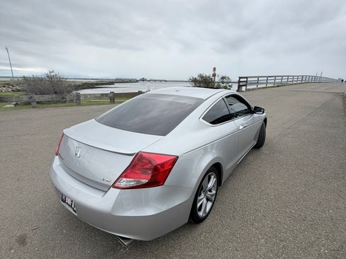 Used 2012 Honda Accord EX-L image 2