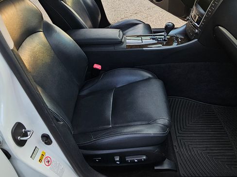 Used 2012 Lexus IS 350 AWD image 15