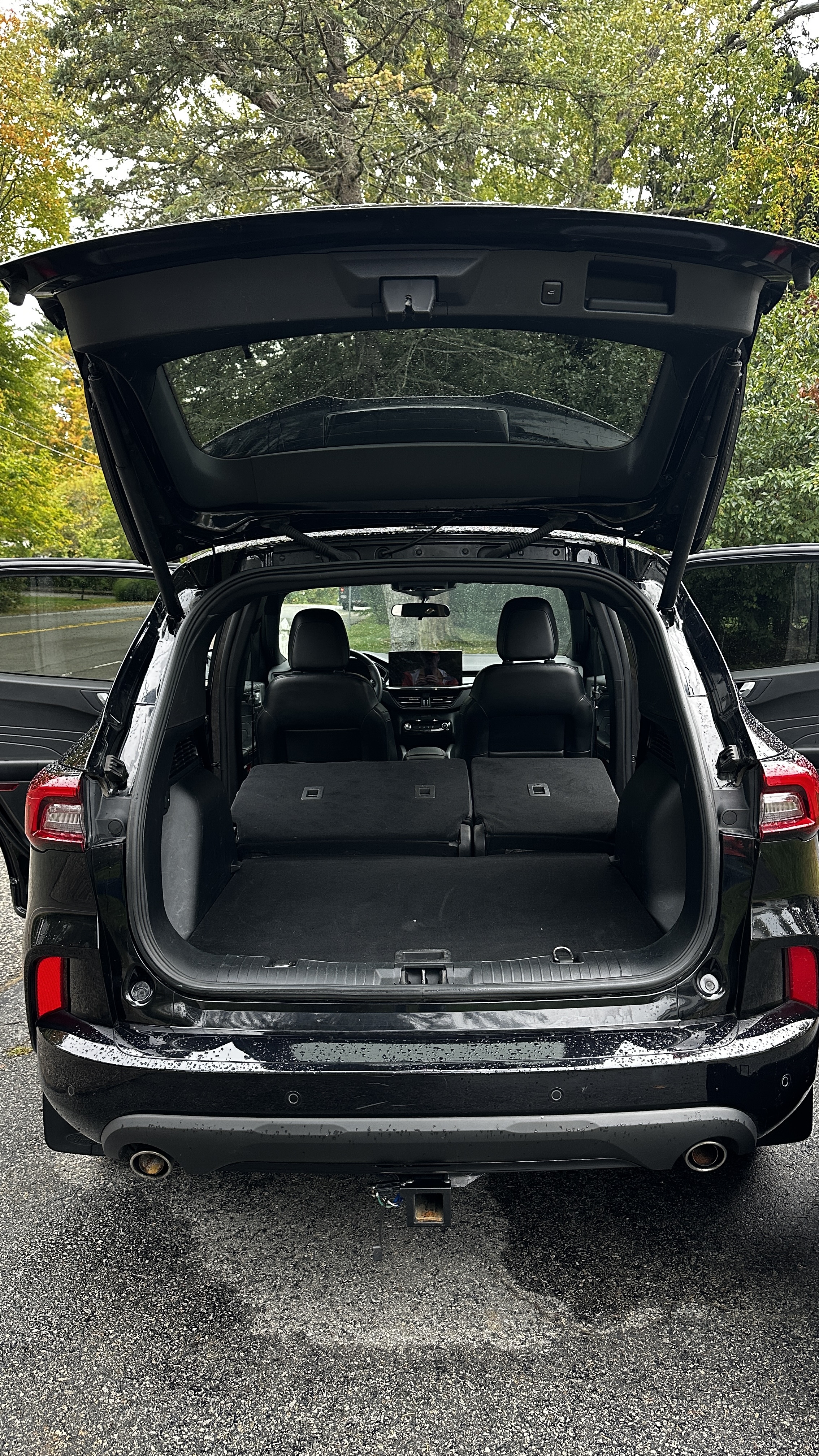 Used 2023 Ford Escape ST-Line w/ Tech Pack #1 AWD/4WD image 12