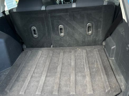 Used 2009 Dodge Caliber SXT image 15