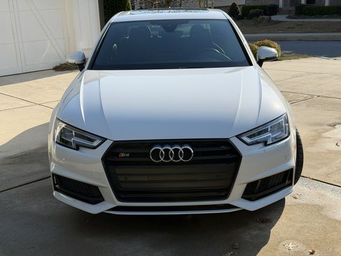 Used 2018 Audi S4 Premium Plus w/ Navigation Package image 6