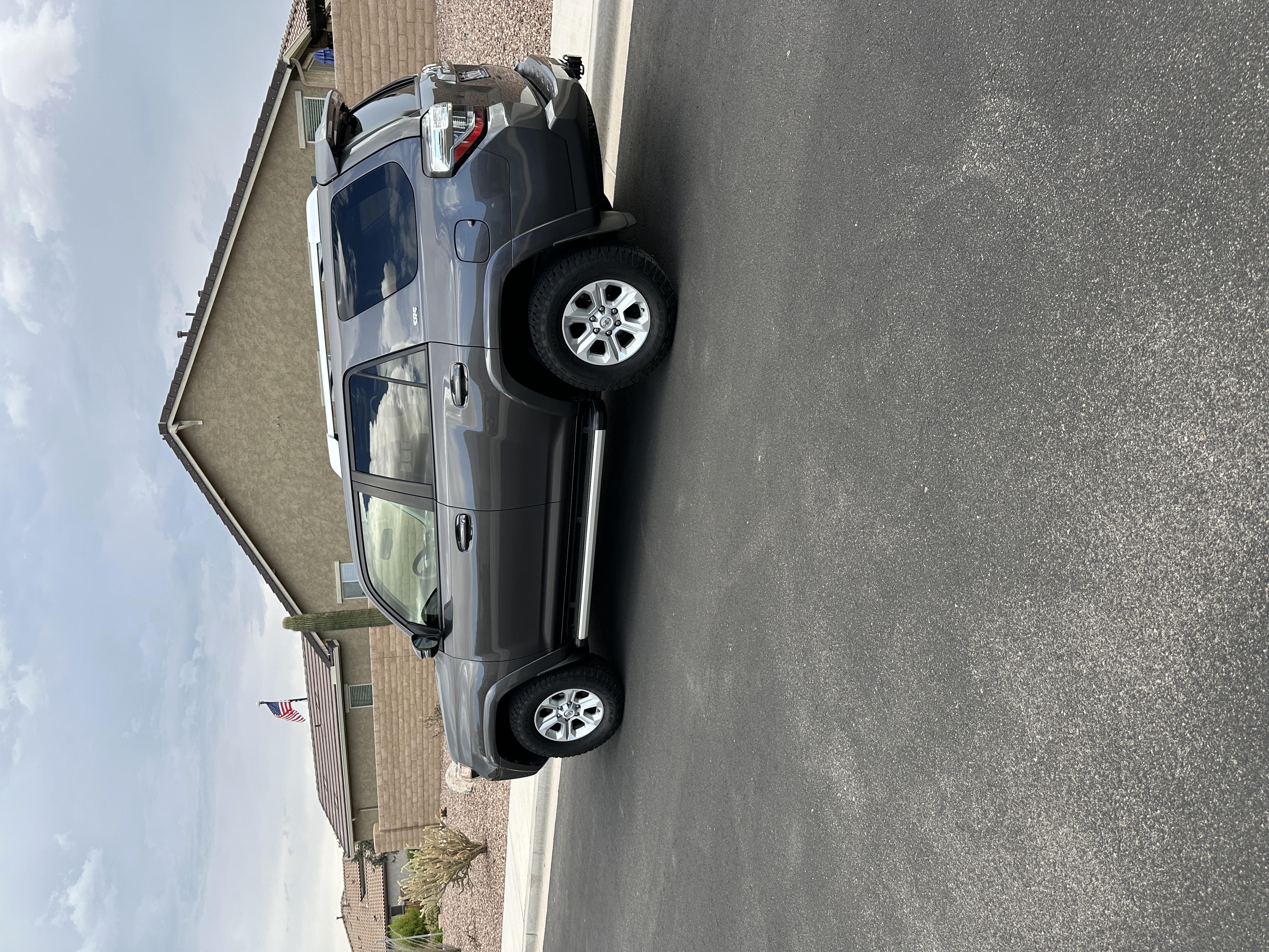 Used 2016 Toyota 4Runner SR5 Premium AWD/4WD image 1