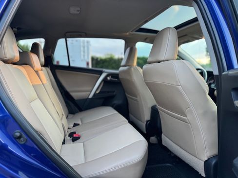 Used 2014 Toyota RAV4 Limited w/ Technology Package image 14