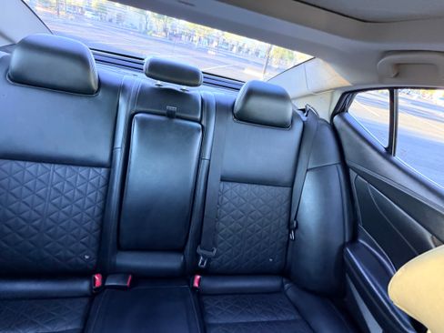 Used 2017 Nissan Maxima Platinum image 30