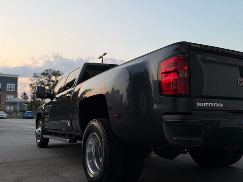 Used 2015 GMC Sierra 3500 Denali w/ Duramax Plus Package AWD/4WD image 12