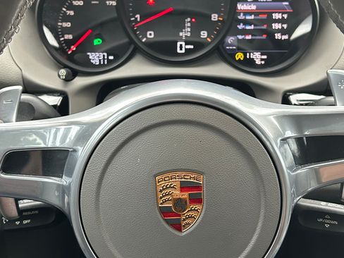 Used 2016 Porsche Cayman RWD image 13