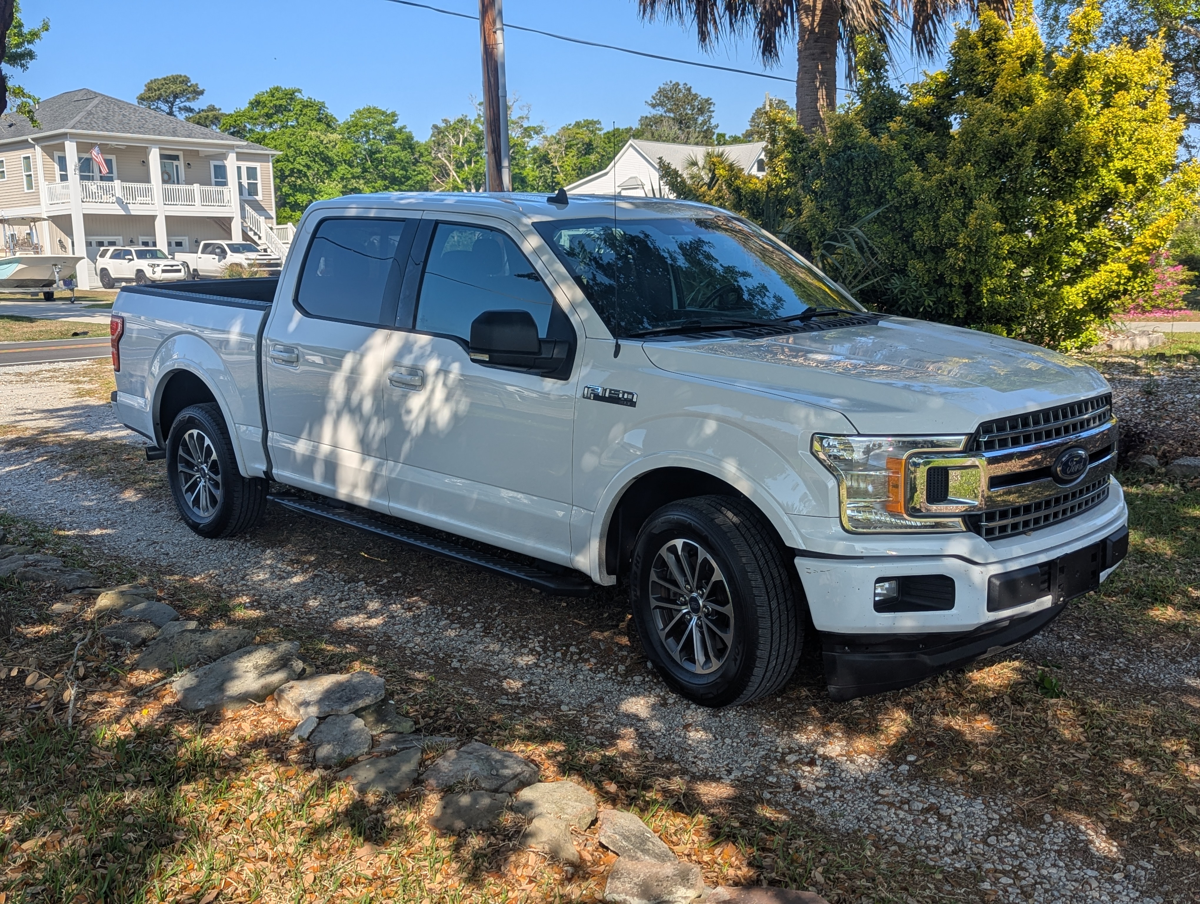 Used 2020 Ford F150 XLT w/ Equipment Group 302A Luxury RWD image 5