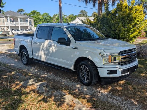 Used 2020 Ford F150 XLT w/ Equipment Group 302A Luxury RWD image 5