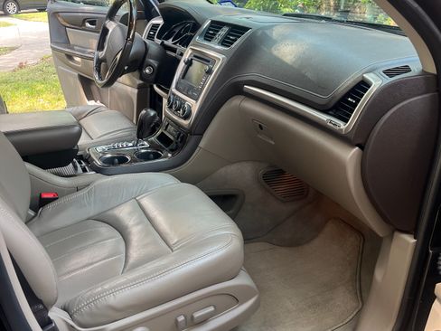 Used 2014 GMC Acadia Denali FWD image 12