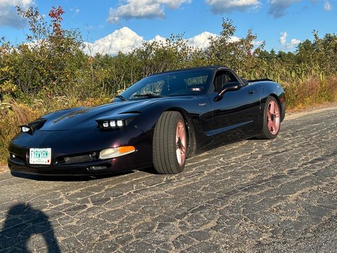 Used 2003 Chevrolet Corvette Convertible w/ Preferred Equipment Group1 image 15