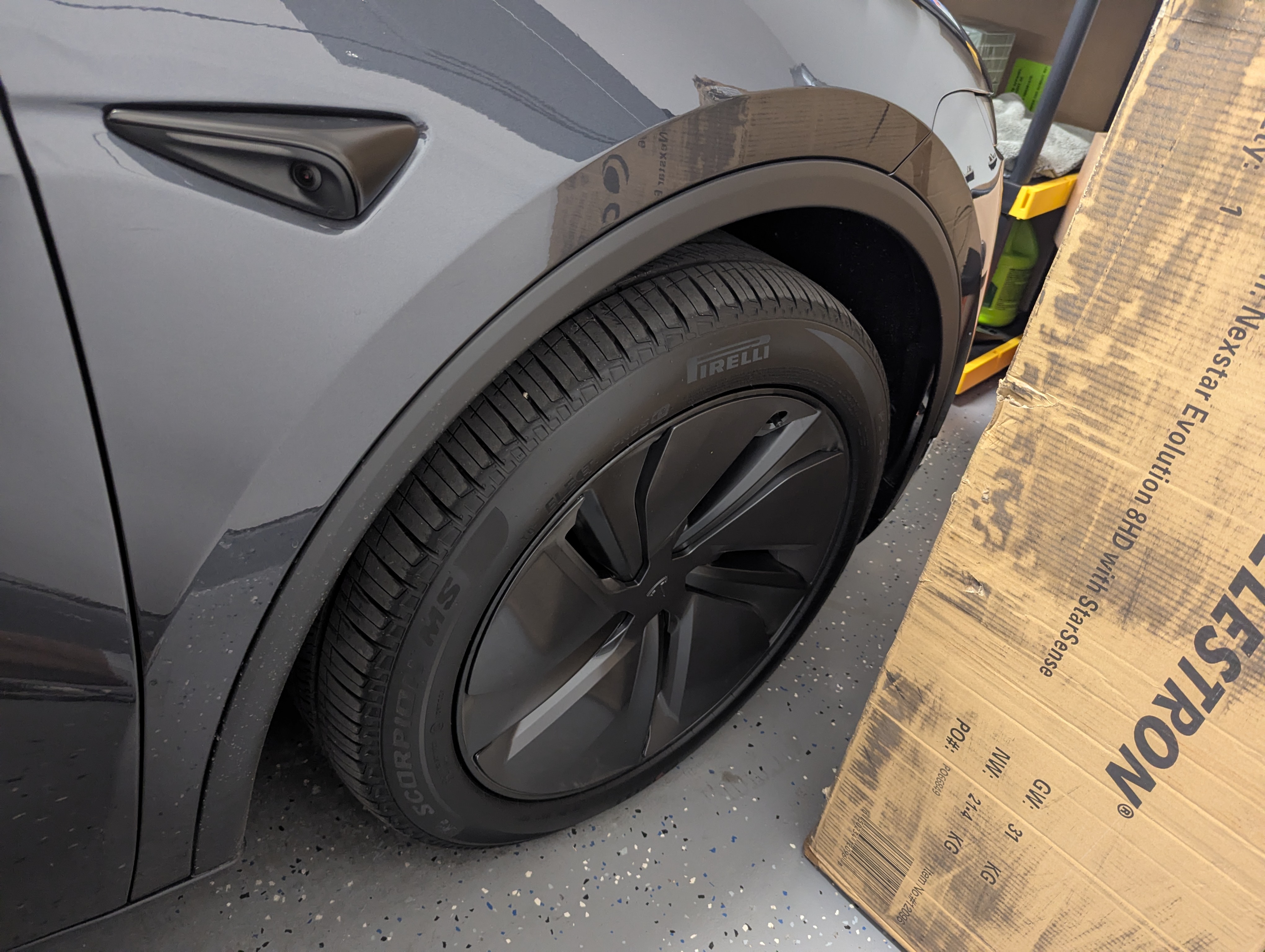Used 2026 Tesla Model Y AWD image 10