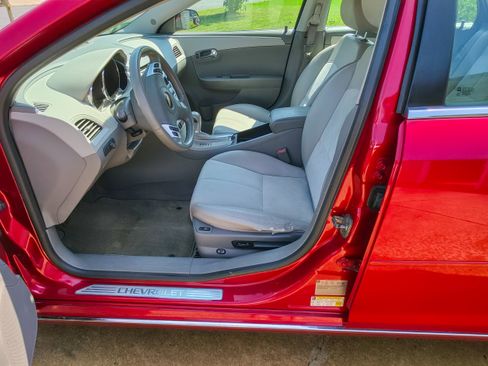 Used 2012 Chevrolet Malibu LT w/ Sunroof Package FWD image 8