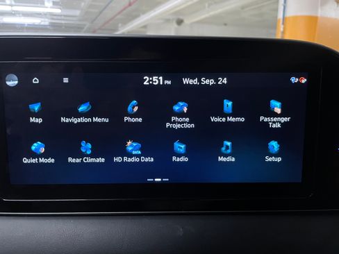 Used 2022 Hyundai Palisade Calligraphy image 6