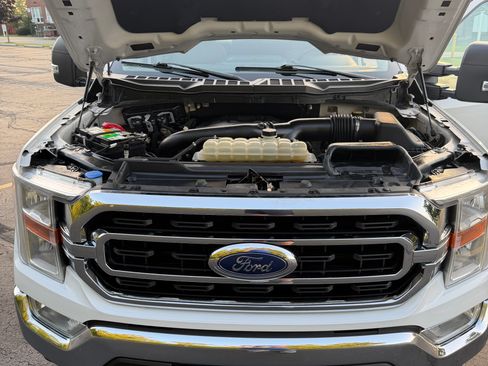 Used 2021 Ford F150 XLT w/ Equipment Group 301A Mid AWD/4WD image 8