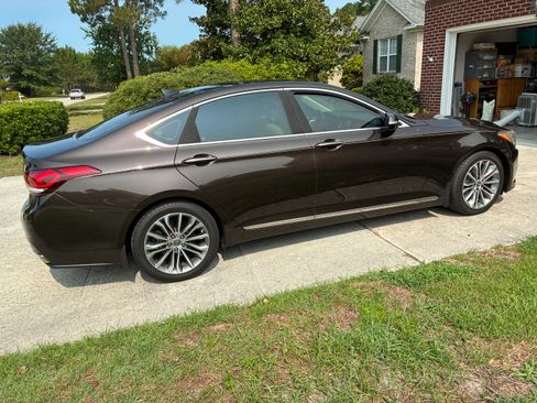 Used 2015 Hyundai Genesis 3.8 w/ Option Group 03 RWD image 6