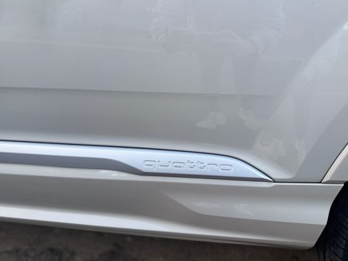 Used 2021 Audi Q7 3.0T Premium Plus w/ Premium Plus Package image 14