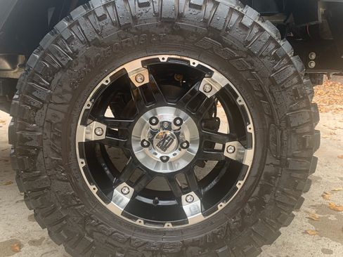 Used 2009 Jeep Wrangler X image 4