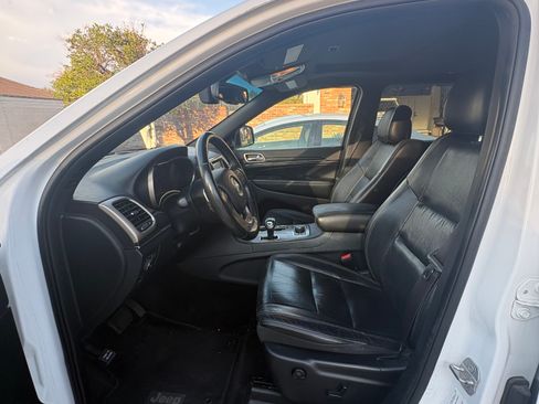 Used 2014 Jeep Grand Cherokee Limited AWD/4WD image 5