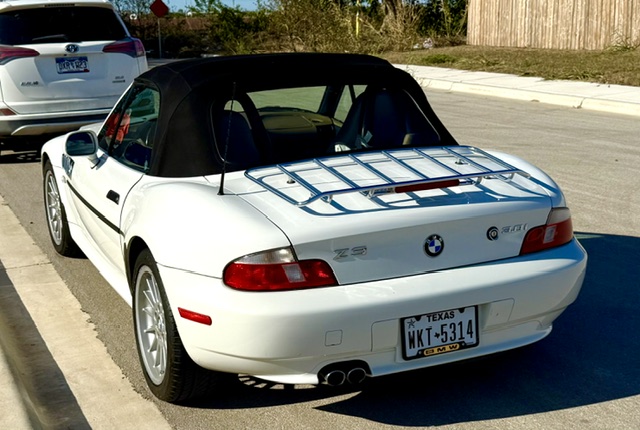 Used 2001 BMW Z3 3.0i RWD image 16